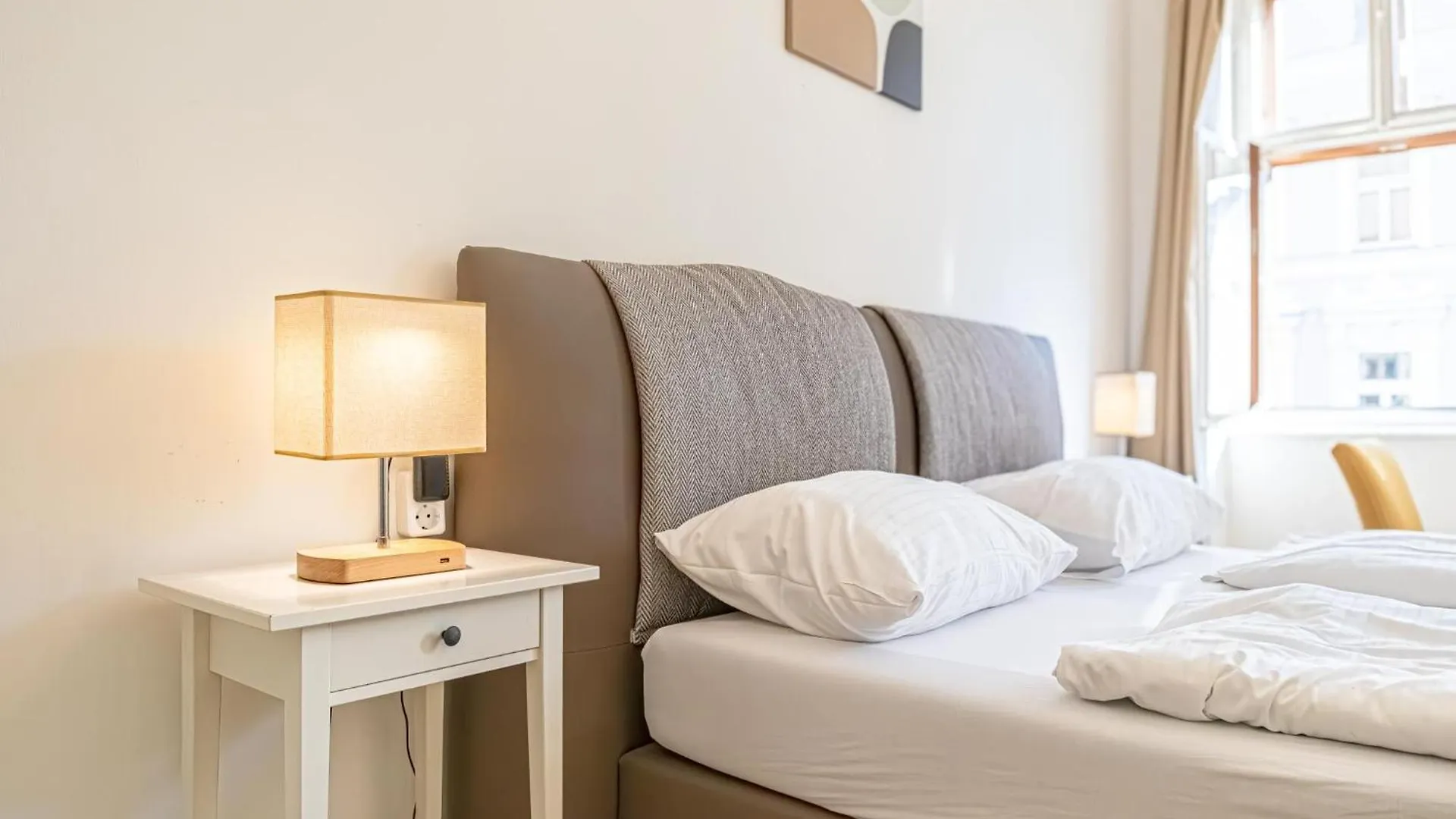 8 Min Walk To Wiener Stadthalle, Stylish 1Br Apt Ausztria