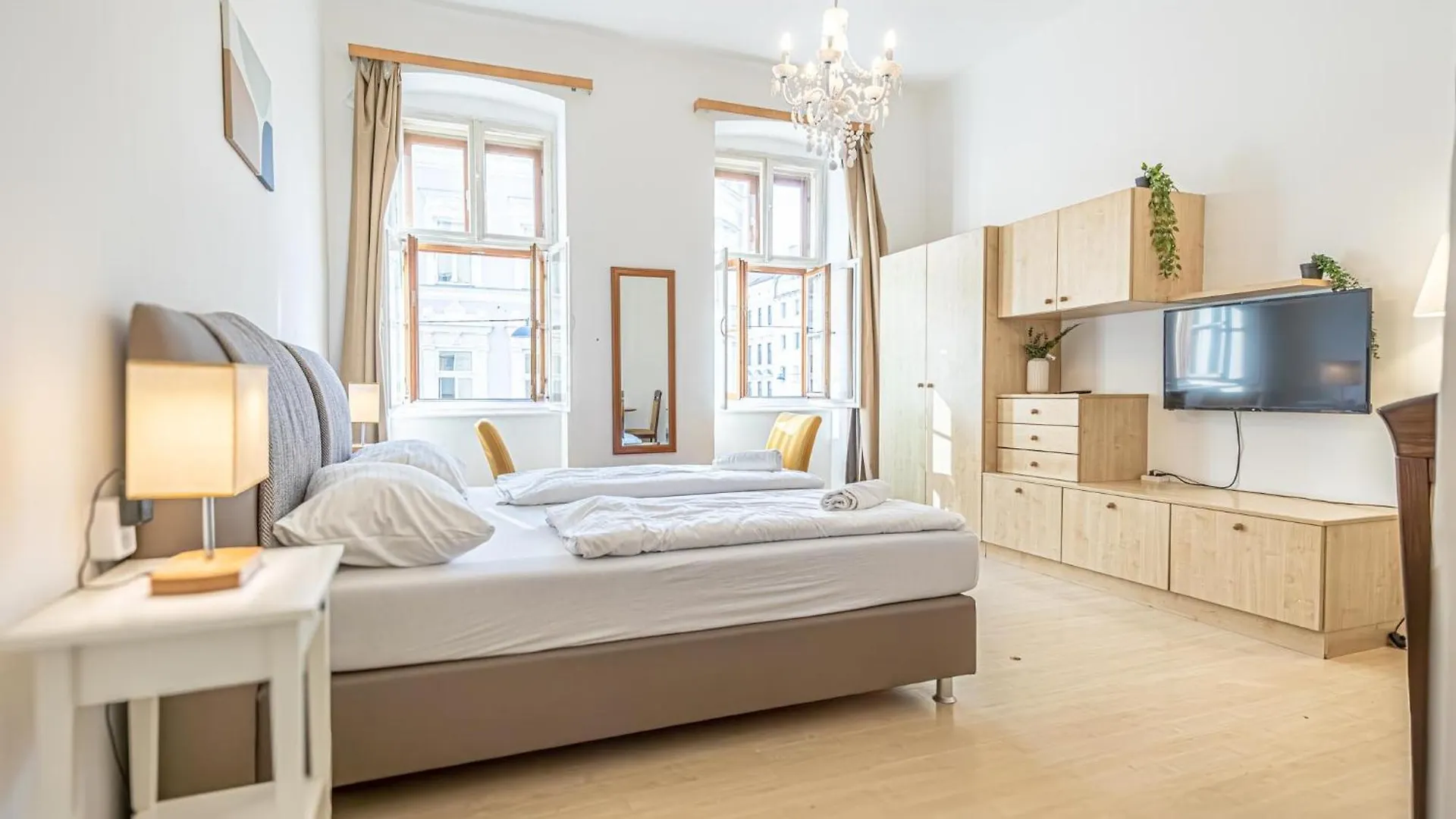 8 Min Walk To Wiener Stadthalle, Stylish 1Br Apt 0*, Bécs Ausztria