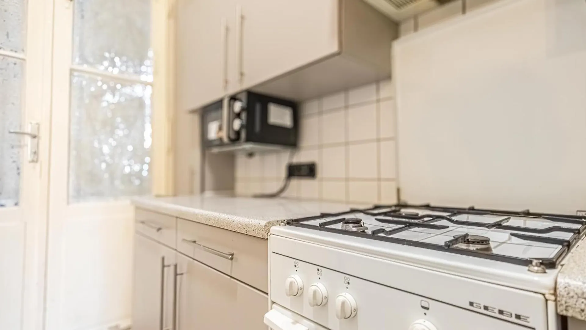 Apartman 8 Min Walk To Wiener Stadthalle, Stylish 1Br Apt Ausztria