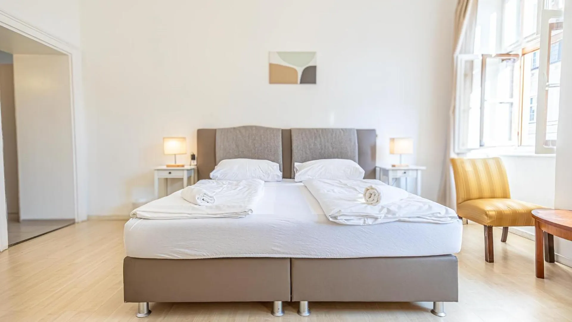 Apartman 8 Min Walk To Wiener Stadthalle, Stylish 1Br Apt
